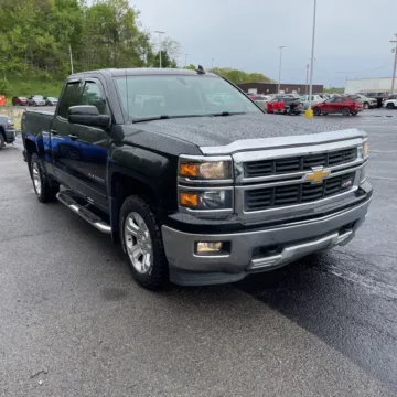 More photos of 2015 CHEVROLET SILVERADO 1500 LT at Mr. Care Auto, IN
