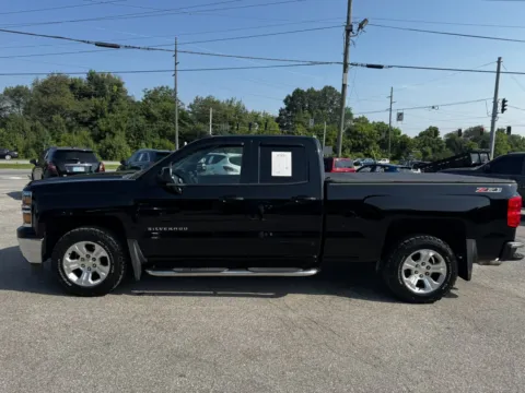 More photos of 2015 CHEVROLET SILVERADO 1500 LT at Mr. Care Auto, IN