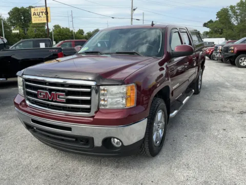 More photos of 2013 GMC SIERRA 1500 SLT at Mr. Care Auto, IN