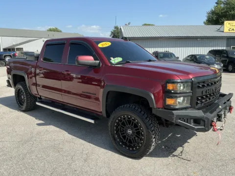 Red 2015 CHEVROLET SILVERADO 1500 LT for sale in Camby, IN