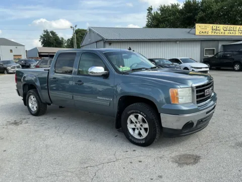 Blue 2009 GMC SIERRA 1500 SLE for sale in Camby, IN