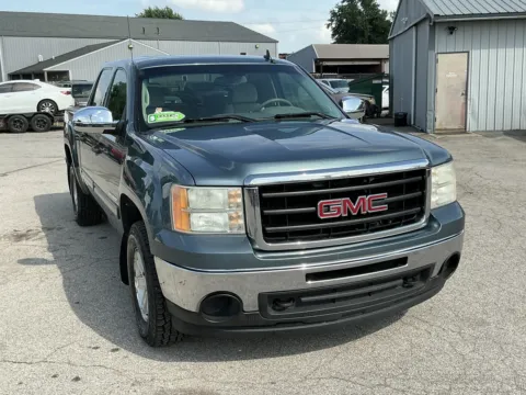 Another view of 2009 GMC SIERRA 1500 SLE for sale in Camby, IN at Mr. Care Auto