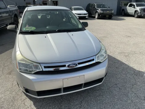 Photos of 2009 FORD FOCUS SE for sale in Camby, IN at Mr. Care Auto