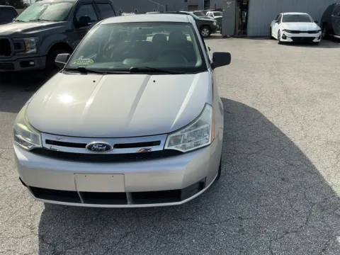 Another view of 2009 FORD FOCUS SE for sale in Camby, IN at Mr. Care Auto