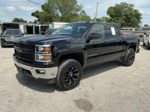 More photos of 2015 CHEVROLET SILVERADO 1500 LT at Mr. Care Auto, IN