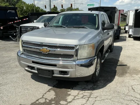 Photos of 2013 CHEVROLET SILVERADO 1500 LT for sale in Camby, IN at Mr. Care Auto