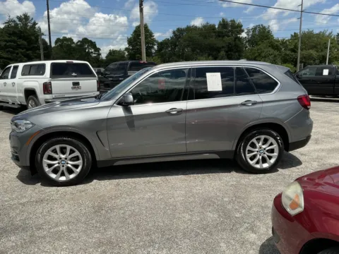 More photos of 2015 BMW X5 XDRIVE35I at Mr. Care Auto, IN