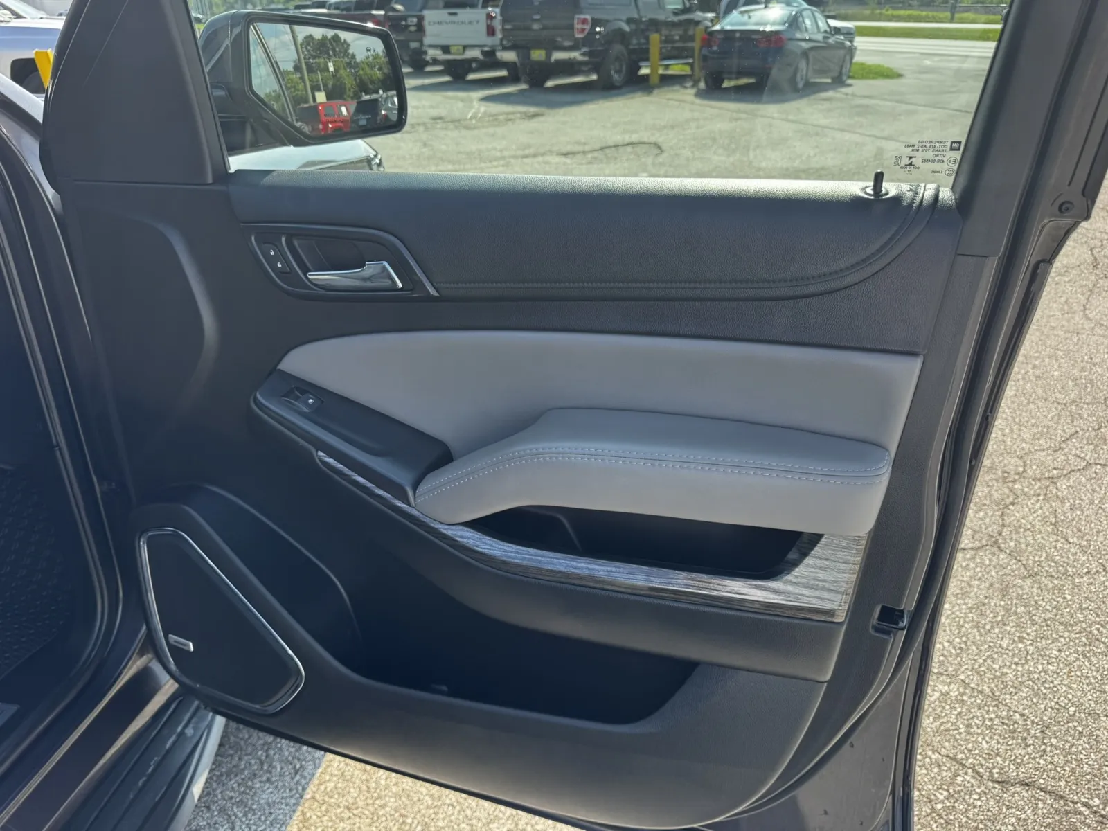 2018 Chevrolet Tahoe LT - Photo 45