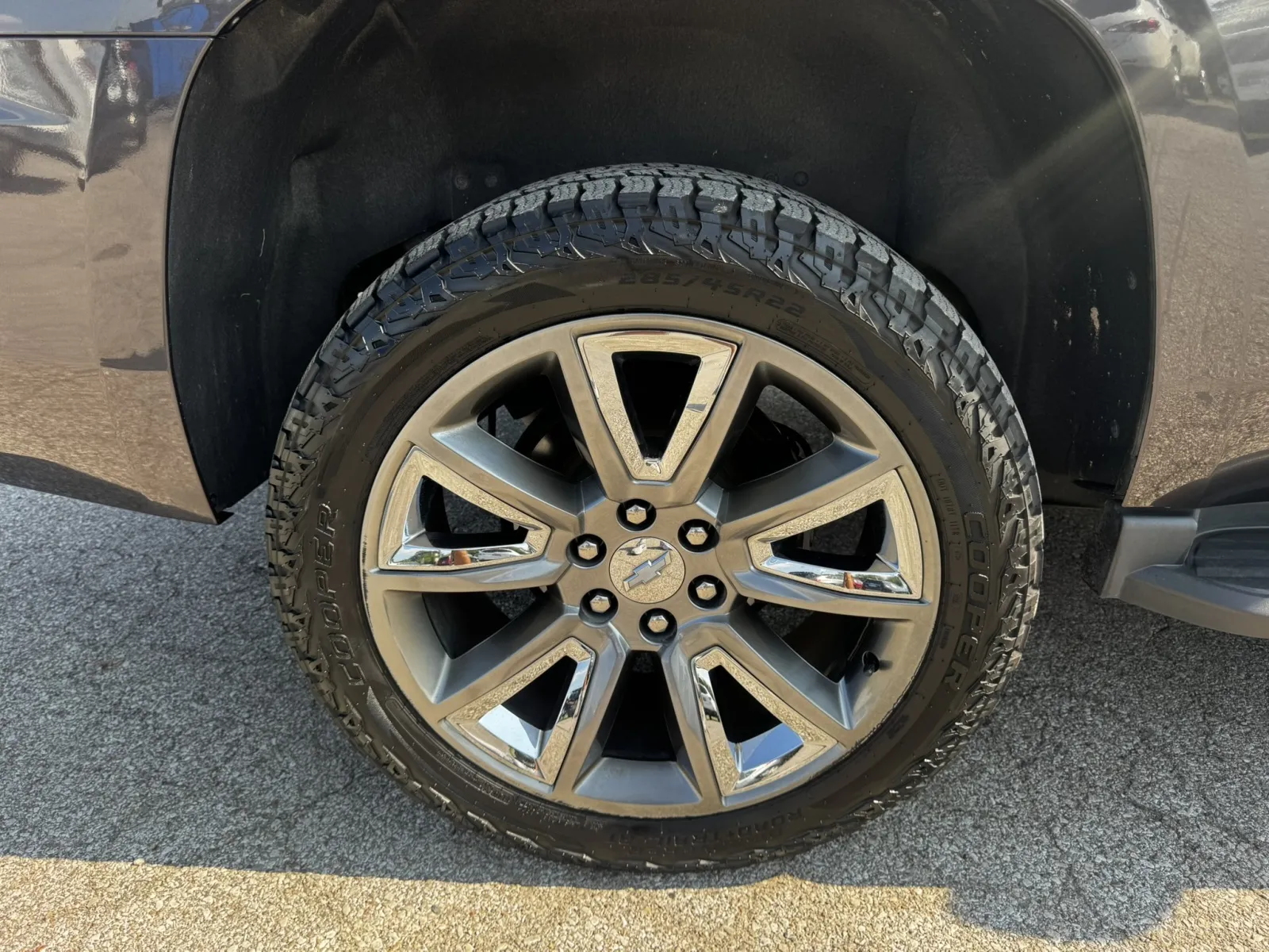2018 Chevrolet Tahoe LT - Photo 11