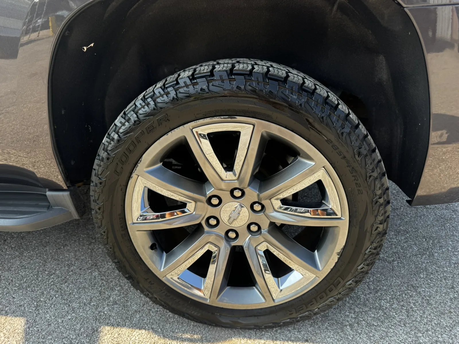 2018 Chevrolet Tahoe LT - Photo 12