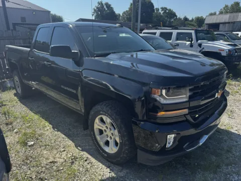 Black 2016 CHEVROLET SILVERADO 1500 LT for sale in Camby, IN