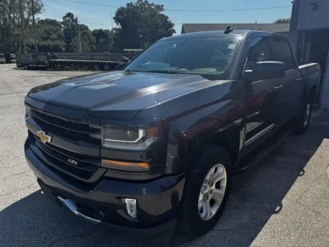 More photos of 2016 CHEVROLET SILVERADO 1500 LT at Mr. Care Auto, IN