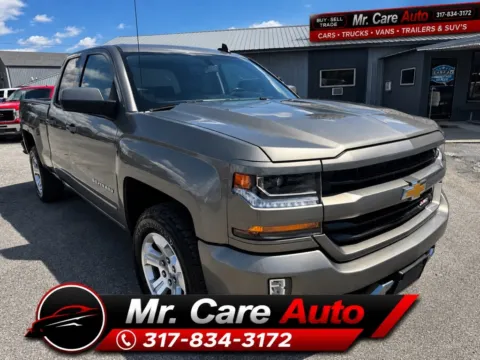 Brown 2017 CHEVROLET SILVERADO 1500 LT for sale in Camby, IN