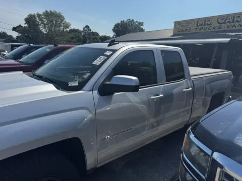 More photos of 2017 CHEVROLET SILVERADO 1500 LT at Mr. Care Auto, IN