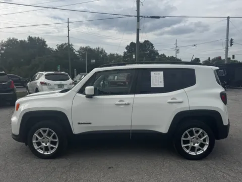 More photos of 2021 JEEP RENEGADE LATITUDE at Mr. Care Auto, IN