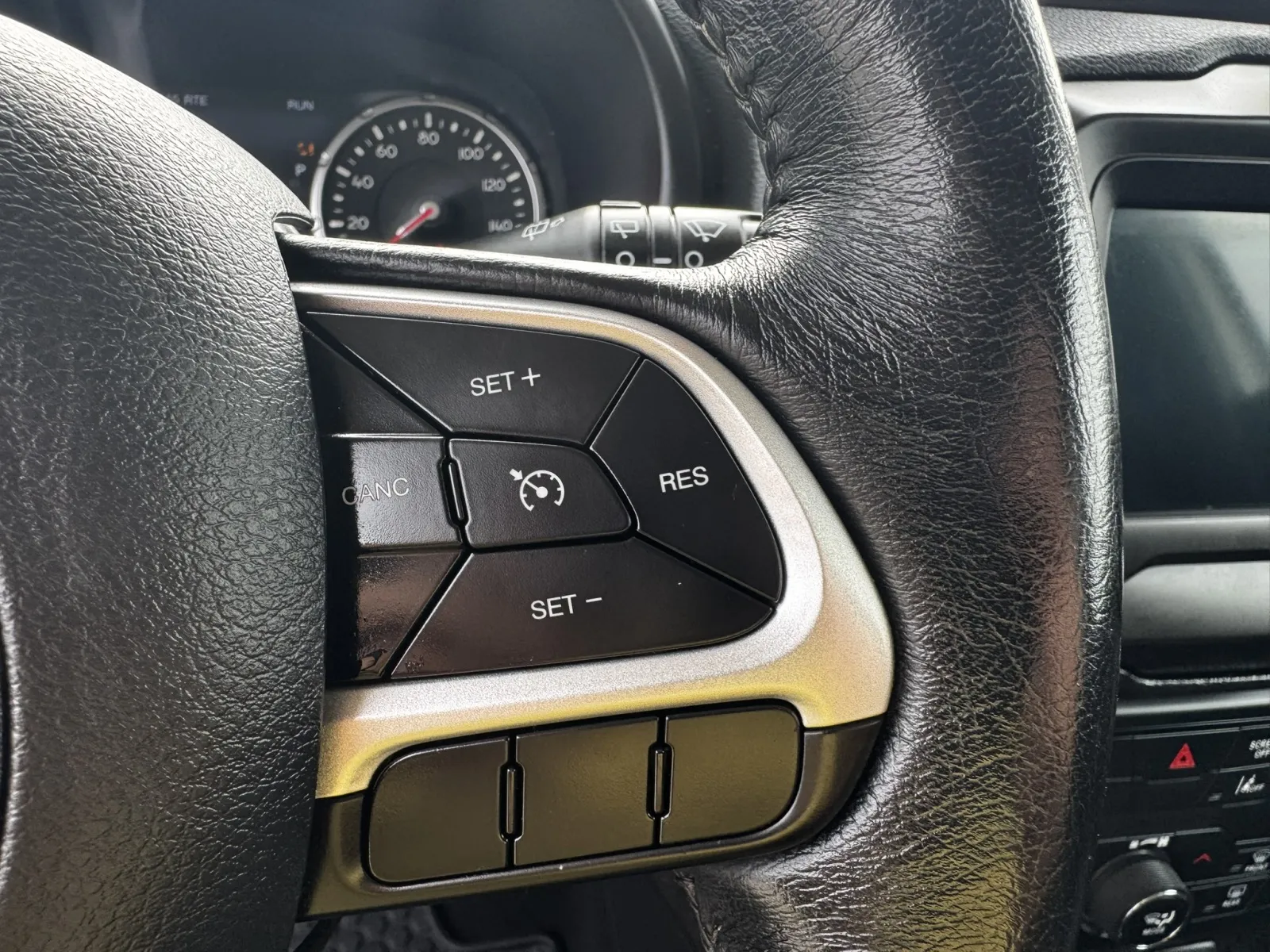 2021 Jeep Renegade Latitude - Photo 21