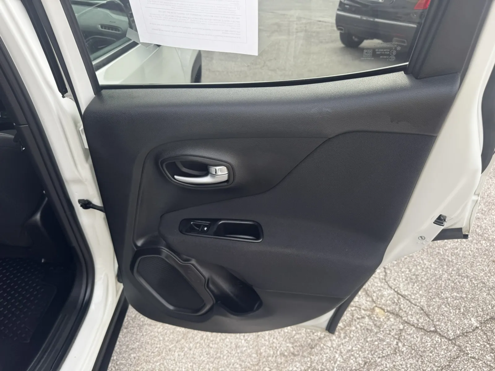 2021 Jeep Renegade Latitude - Photo 33