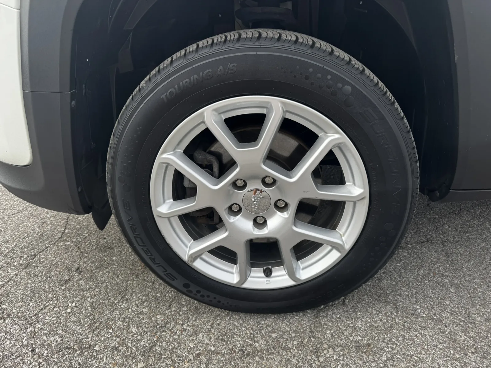 2021 Jeep Renegade Latitude - Photo 10