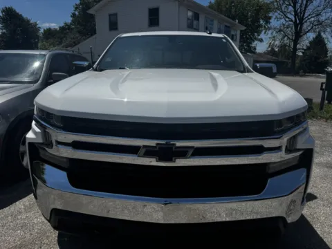 Photos of 2020 CHEVROLET SILVERADO 1500 LT for sale in Camby, IN at Mr. Care Auto