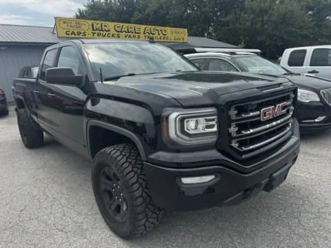 Black 2017 GMC SIERRA 1500 SLT for sale in Camby, IN