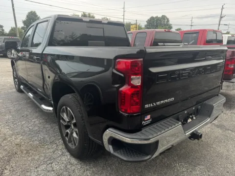 More photos of 2019 CHEVROLET SILVERADO 1500 LT at Mr. Care Auto, IN