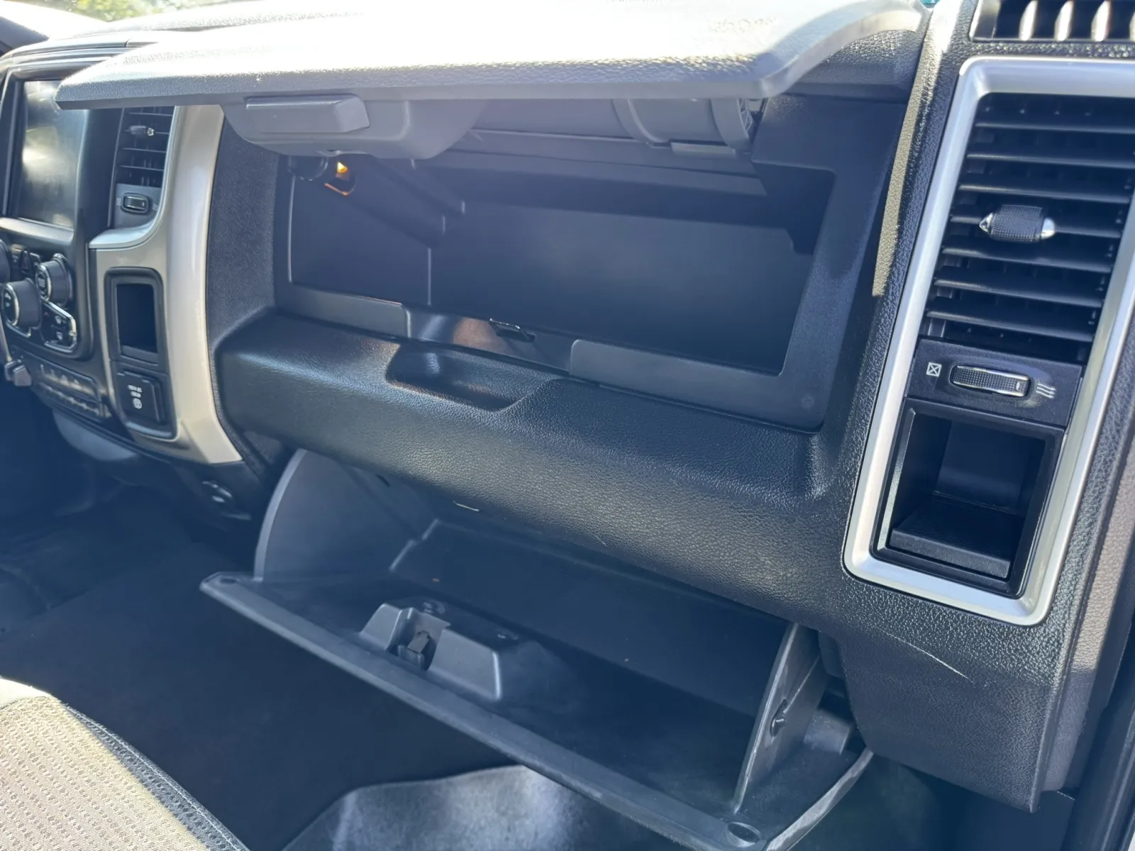 2014 RAM Ram 2500 Pickup SLT - Photo 42