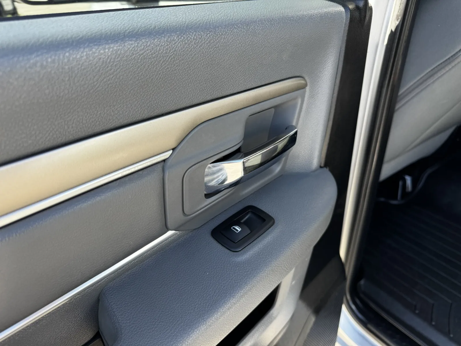 2014 RAM Ram 2500 Pickup SLT - Photo 31