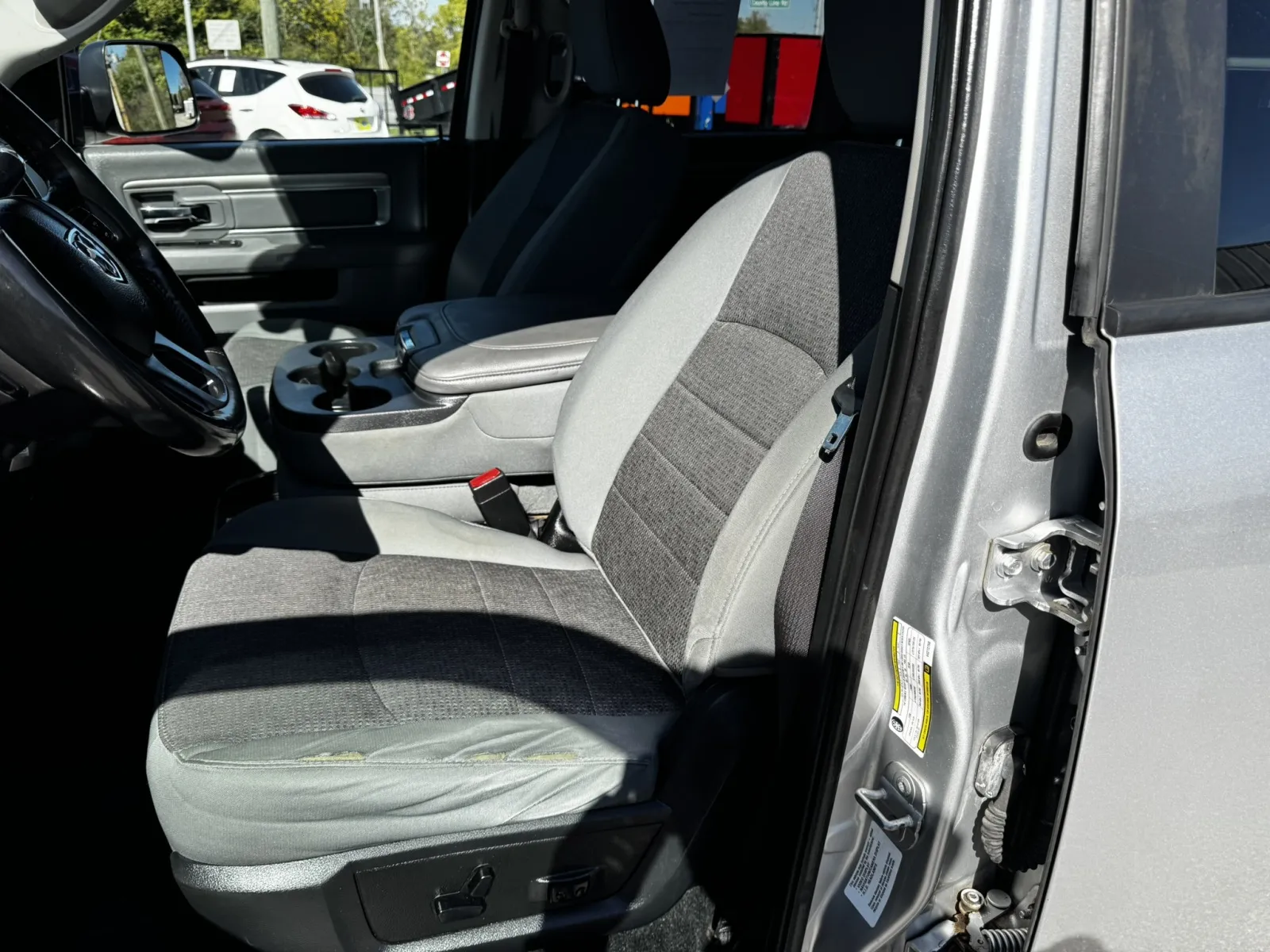 2014 RAM Ram 2500 Pickup SLT - Photo 17