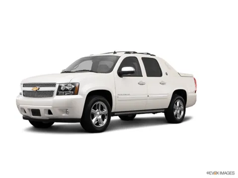 White 2013 CHEVROLET AVALANCHE LTZ for sale in Camby, IN