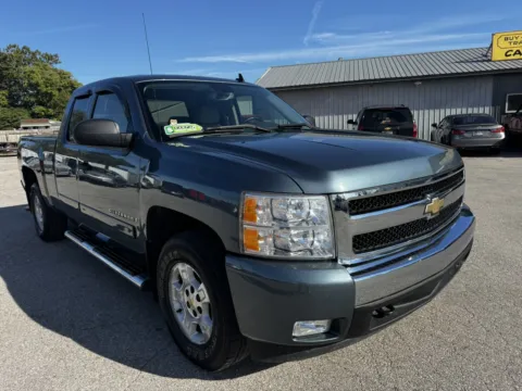 Photos of 2007 CHEVROLET SILVERADO 1500 EXT CAB for sale in Camby, IN at Mr. Care Auto