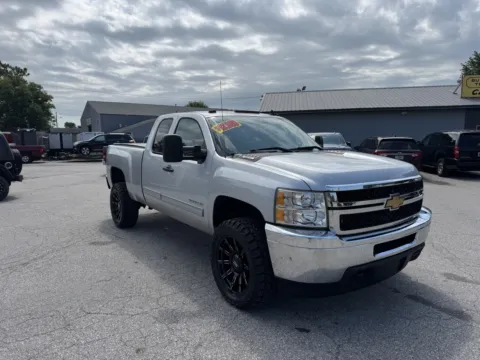 Silver 2013 CHEVROLET SILVERADO 2500 HEAVY DUTY LT for sale in Camby, IN