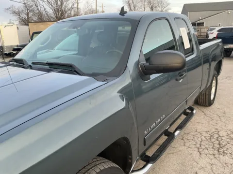 More photos of 2012 CHEVROLET SILVERADO 1500 LT at Mr. Care Auto, IN