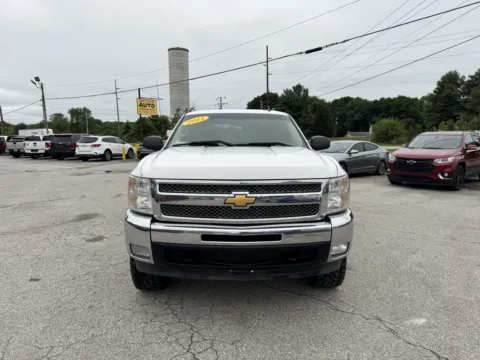 Photos of 2013 CHEVROLET SILVERADO 1500 LT for sale in Camby, IN at Mr. Care Auto