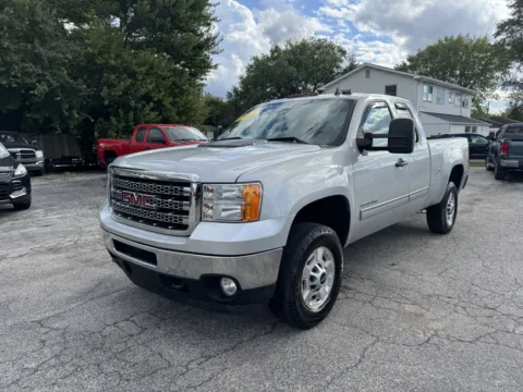 Another view of 2013 GMC SIERRA 2500 SLE for sale in Camby, IN at Mr. Care Auto