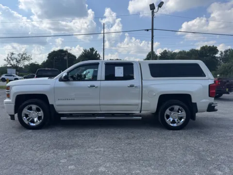 More photos of 2015 CHEVROLET SILVERADO 1500 LT at Mr. Care Auto, IN