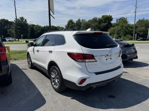 More photos of 2017 HYUNDAI SANTA FE SE at Mr. Care Auto, IN