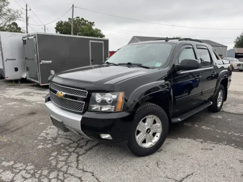 Another view of 2013 CHEVROLET AVALANCHE LT for sale in Camby, IN at Mr. Care Auto