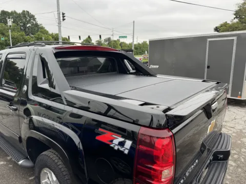 More photos of 2013 CHEVROLET AVALANCHE LT at Mr. Care Auto, IN