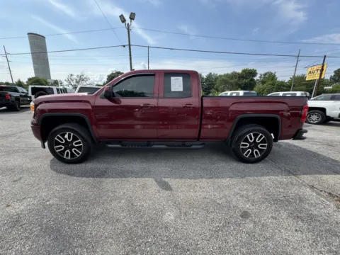 More photos of 2014 GMC SIERRA 1500 SLE at Mr. Care Auto, IN