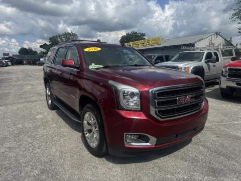 Red 2016 GMC YUKON SLT for sale in Camby, IN
