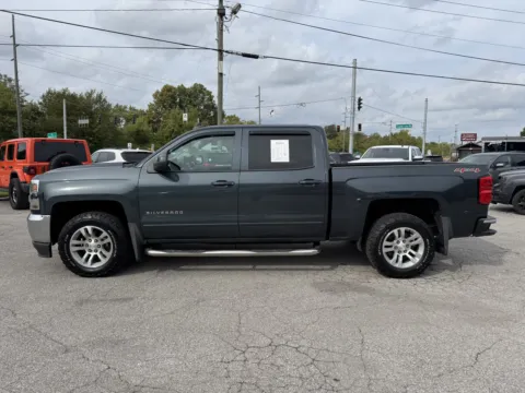 More photos of 2017 CHEVROLET SILVERADO 1500 LT at Mr. Care Auto, IN