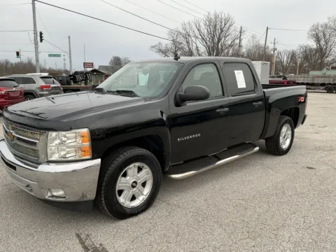 Black 2013 CHEVROLET SILVERADO 1500 LT for sale in Camby, IN