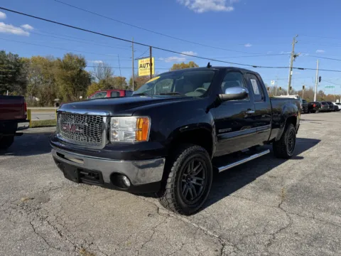 More photos of 2013 GMC SIERRA 1500 SLT at Mr. Care Auto, IN