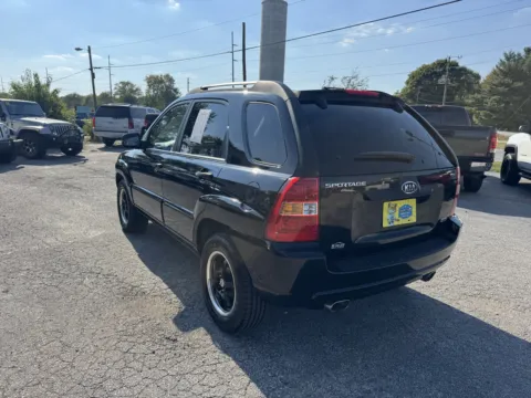 More photos of 2005 KIA NEW SPORTAGE at Mr. Care Auto, IN