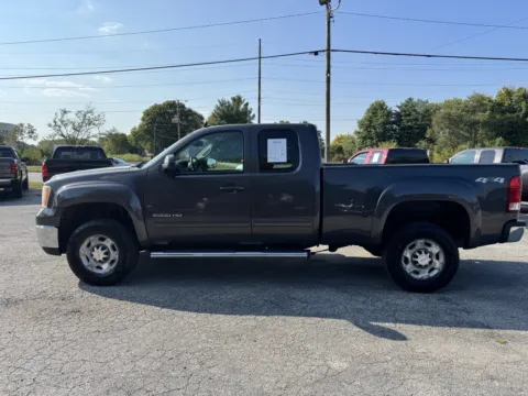 More photos of 2010 GMC SIERRA 2500 SLT at Mr. Care Auto, IN