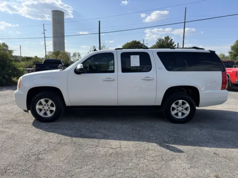 More photos of 2013 GMC YUKON XL 1500 SLT at Mr. Care Auto, IN