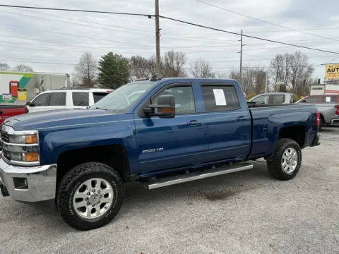 More photos of 2015 CHEVROLET SILVERADO 2500 HEAVY DUTY LT at Mr. Care Auto, IN