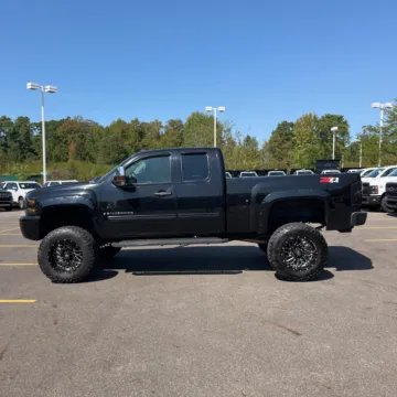 Photos of 2009 CHEVROLET SILVERADO 1500 LT for sale in Camby, IN at Mr. Care Auto