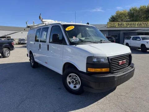 White 2018 GMC SAVANA G2500 for sale in Camby, IN