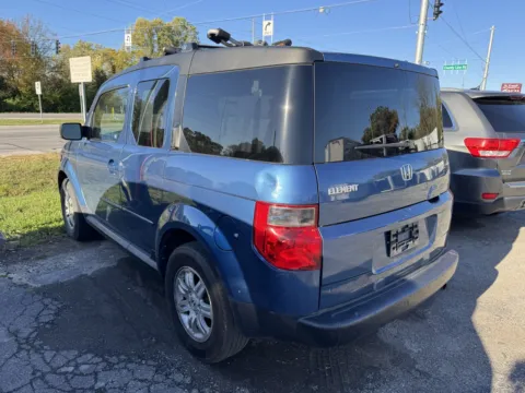 More photos of 2007 HONDA ELEMENT EX at Mr. Care Auto, IN